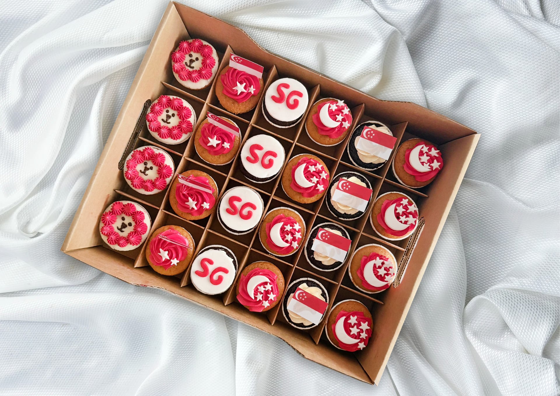 National Day Cupcakes Party Box @72.00 for 24pcs/Set