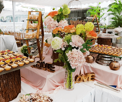 Wedding Buffet F $39.80/pax ($42.98 w/ GST) For Min 100 pax